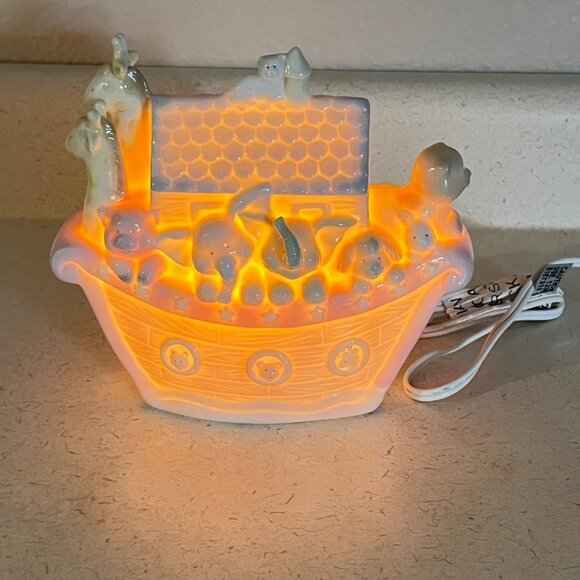 Noahs Ark Ceramic Night Light Lamp Nursery Decor Pastel Animals Elephant Giraffe - Picture 7 of 12